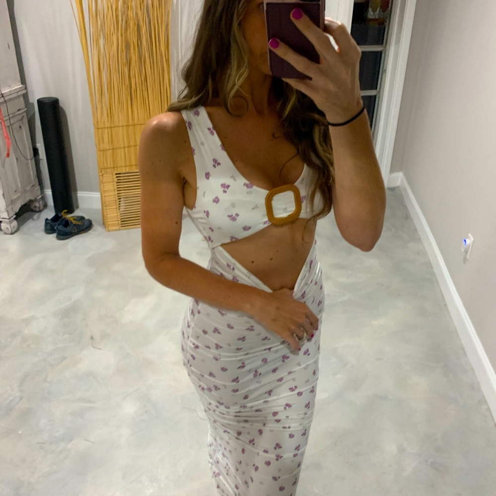 Missguided white floral cut out maxi dress size 6 NWT